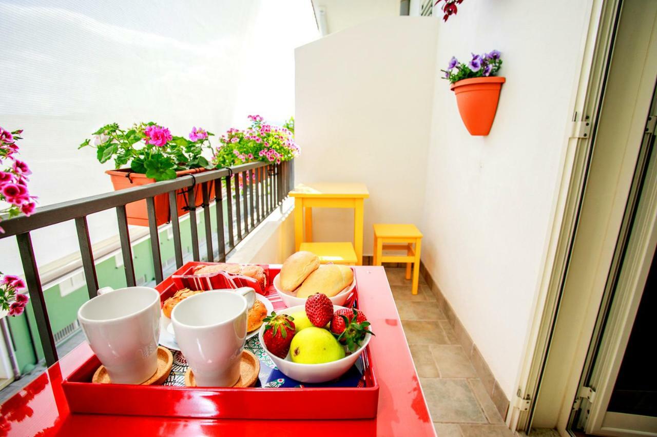 Scirocco House * Oliveri